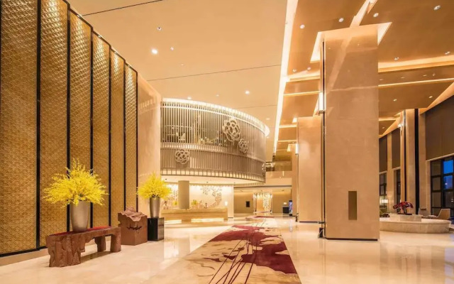 Holiday Inn Chongqing University Town