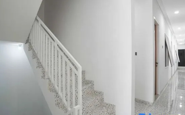 Urbanview Hidayah Living Syariah Balekambang Manahan