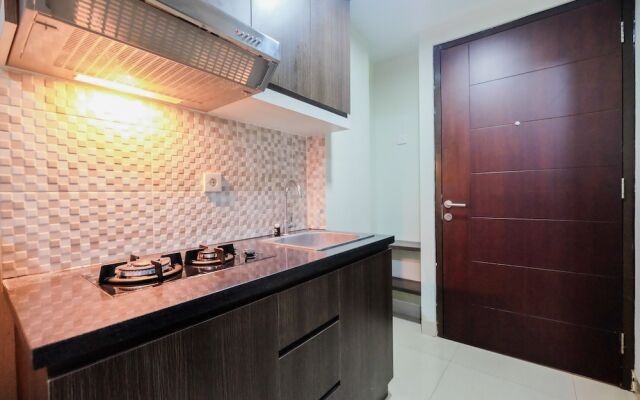 Simply Modern Studio Grand Dhika City Apartment