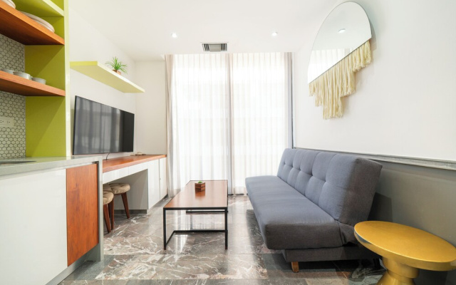 2 BR Condo - Rooftop Ocean View Joy 202