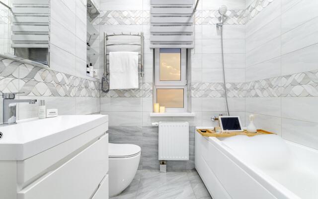 UzorApart is a comfortable studio in the center with stunning sea views
