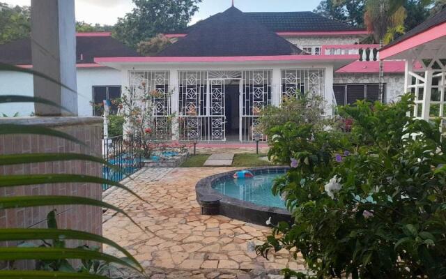 Comfort Kingdom Villa