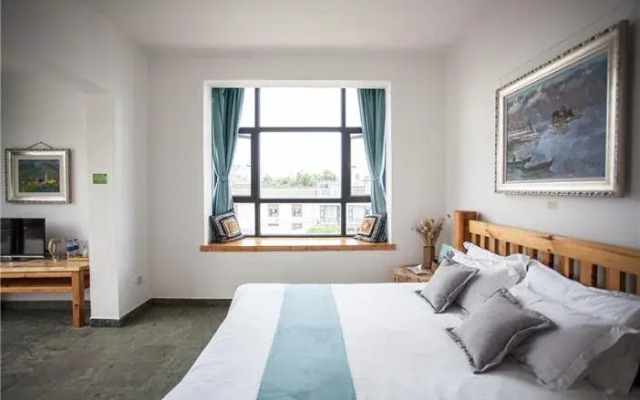 YiHai ZhuYuan Boutique Inn