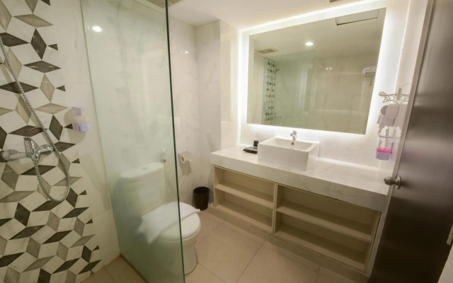 Cendana Premier Hotel Surabaya
