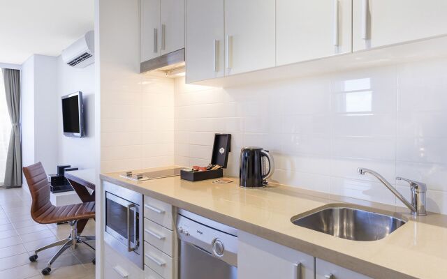 Meriton Suites Broadbeach, Gold Coast