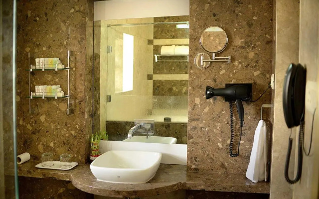 Lemon Tree Hotel Jamnagar
