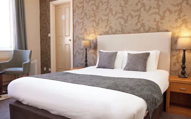 The Sun Hitchin by Greene King Inns