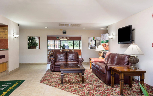 Quality Inn Petersburg Fort Lee Area