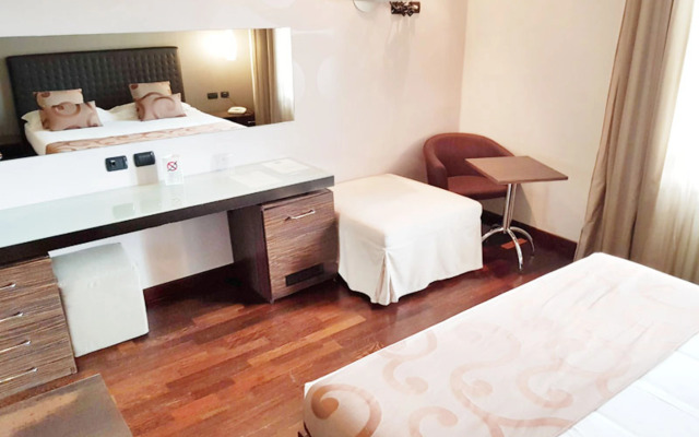 Axolute Comfort Hotel