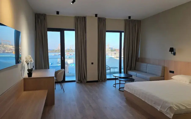La Plage Boutique