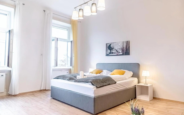 attractive 2BR Apt. Near AKH- Ideal for Longstays