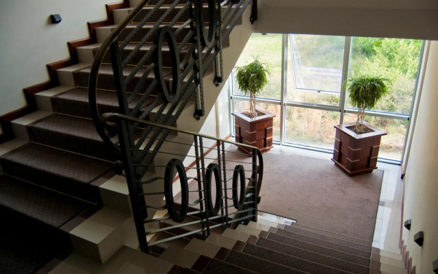 Hill Hotel