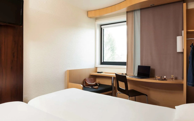 ibis Créteil