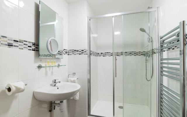 Marine Apartment