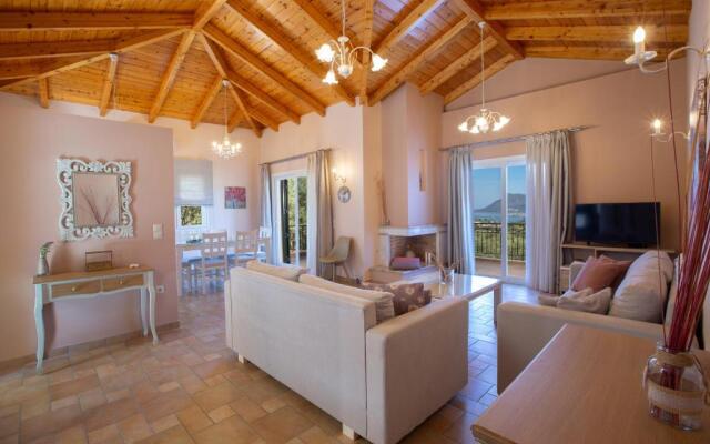 Villa Daphne, Inoro Villas