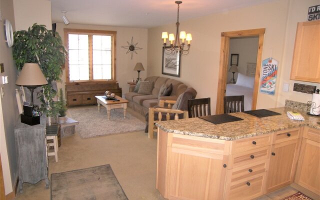 Dakota Lodge 2 Bed 2 Bath