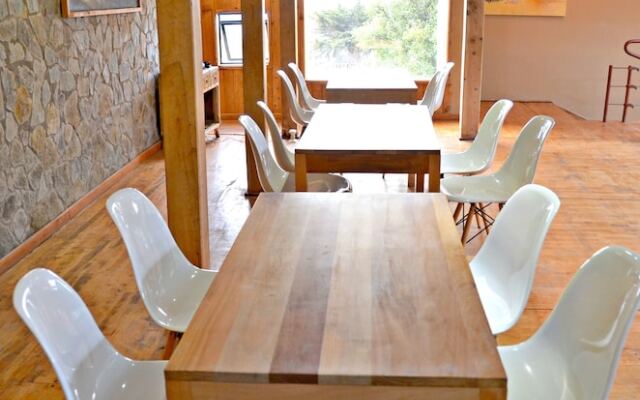 Natural Surf Lodge