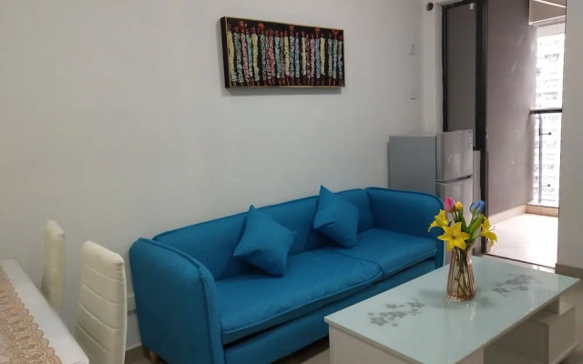 Gemmed Apartment