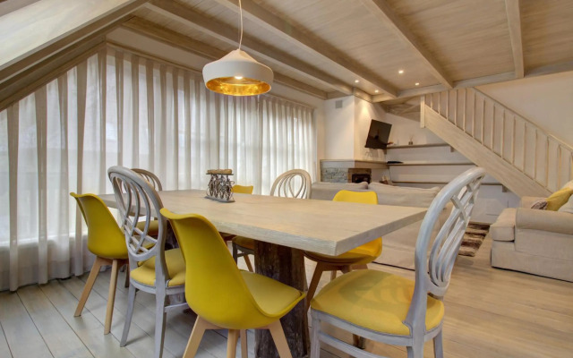 Varrados by Totiaran