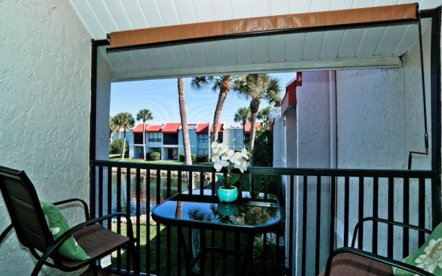 Runaway Bay Resort by BBG