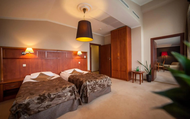 Farmona Hotel Business & Spa