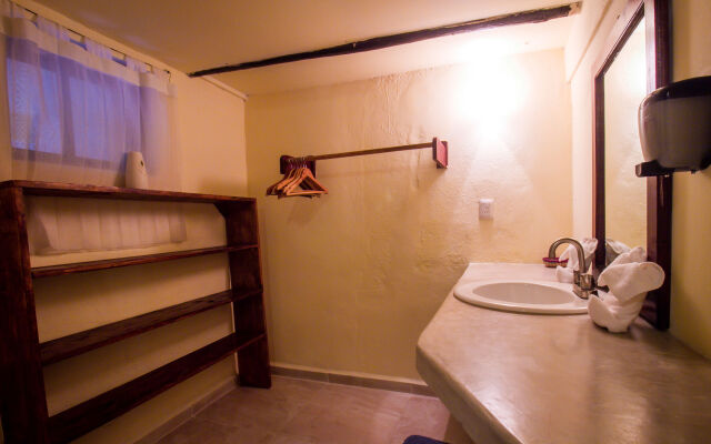 Playa Canek Beachfront Eco Hotel