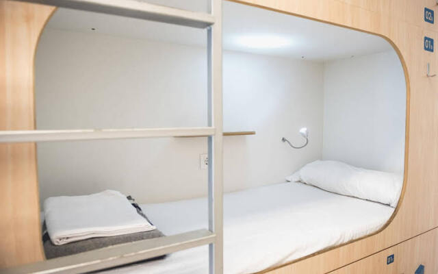 The Hostel Box - Gaudi