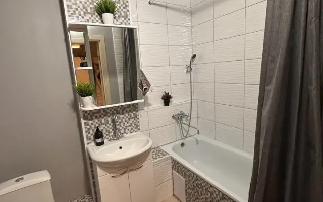 Cozy Apartment on Moderakha street 6