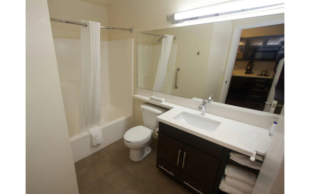 Candlewood Suites West Little Rock by IHG