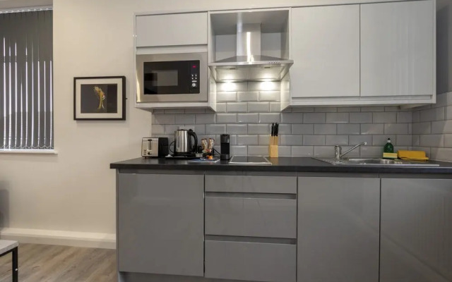 42 Apart Hotel
