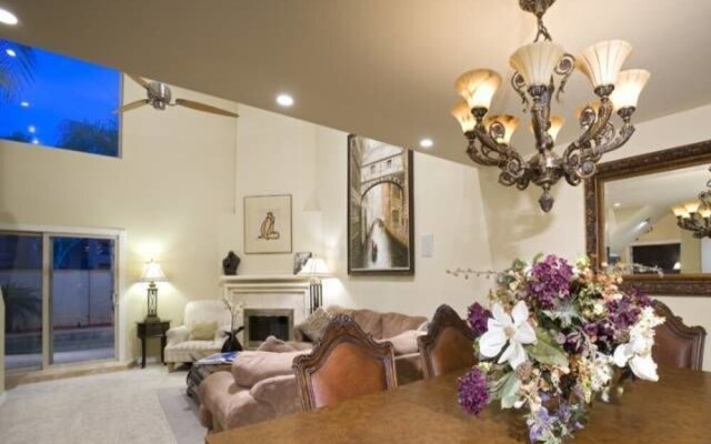 Palm - 4 Bedroom Home - Scottsdale