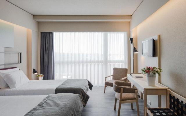 Axis Ofir Beach Resort Hotel