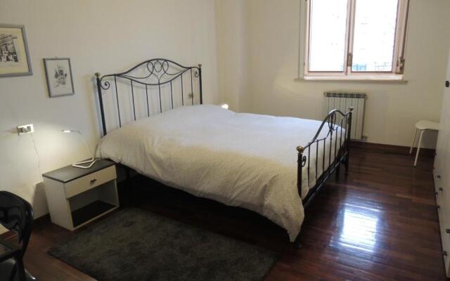 Interno 11B