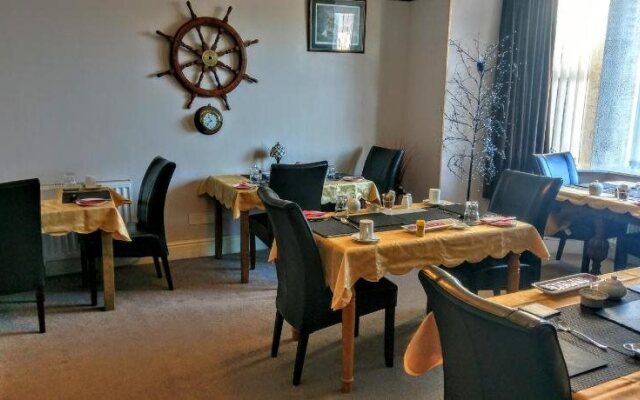 Holyhead Lodge