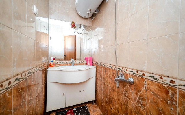 Bulhotel house with garden