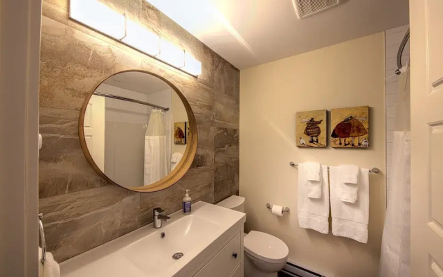 Qualicum Beach Ocean Suites