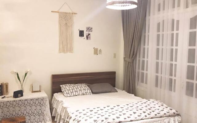 Hoa Cuc Nho House