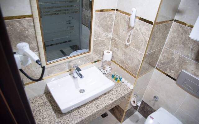 Dundar Hotel