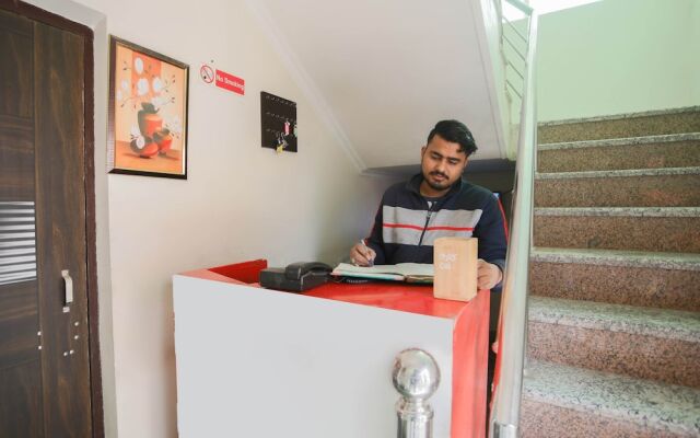 OYO 28604 Akki Residency