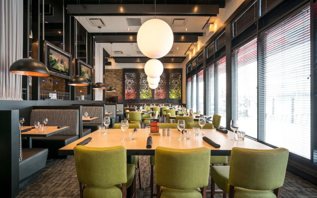 Acclaim Calgary Airport