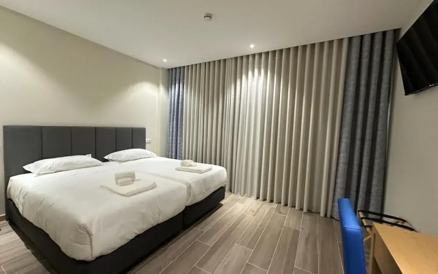 Oporto Station Hostel & Rooms