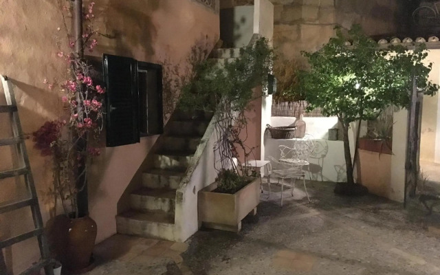 Casita rosa