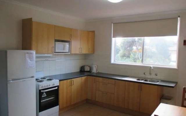 Delprat Terrace Apartments