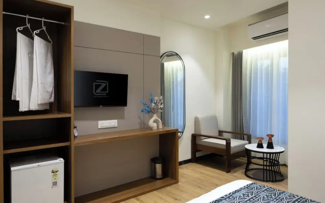 The Zuree Hotel