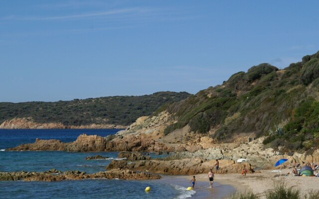 Cosy Holiday Home in CargÃ¨se Corse-du-Sud near Sea