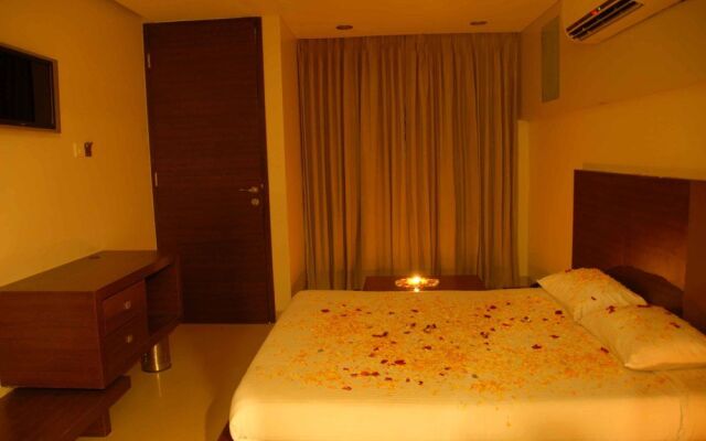 Silver Sands Beach Resort