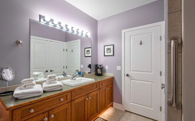 Adela's Bed and Breakfast