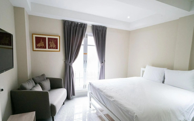 Oakwood Residence Sukhumvit 24 Bangkok