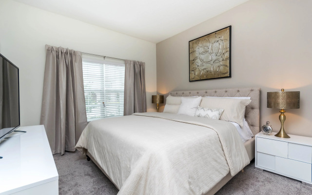 1568PD00, Davenport , US