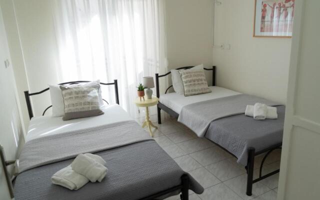 Melanthi Apartment